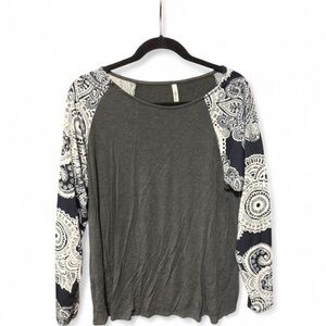 Gray and Navy Patterned Women's Top